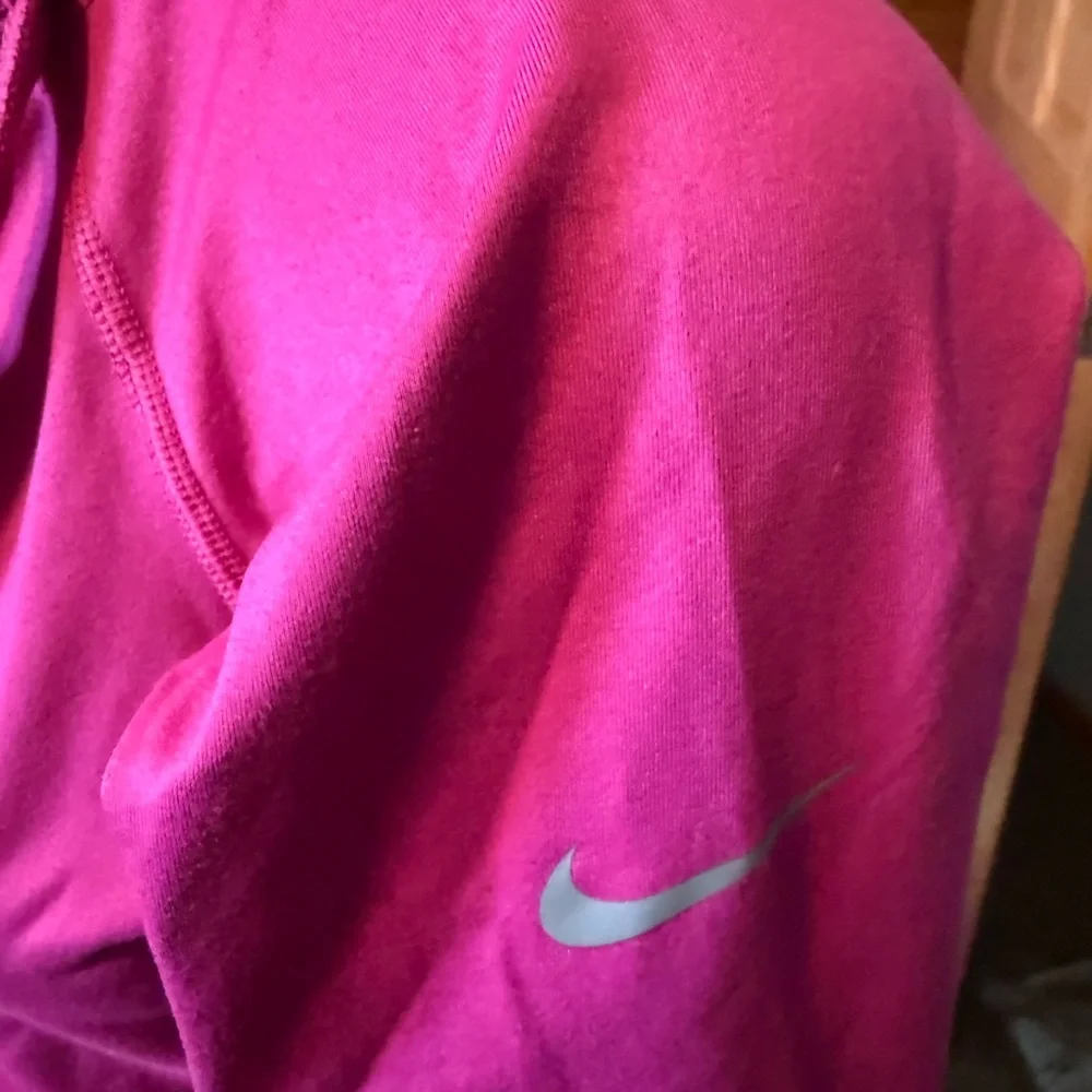 Nike Pro Dri-FIT Cowl Neck Pullover Womens Medium Pink Athletic Running Hoodie - Picture 4 of 7